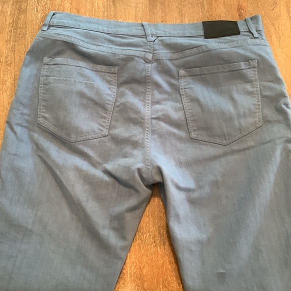 Raleigh Denim Waist 38 Alexander Fit in Light Blue - Picture 5 of 12